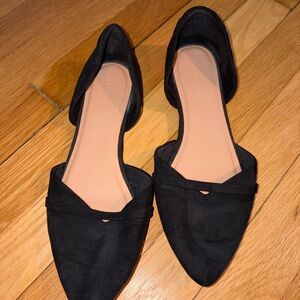Old Navy Black Pointed Flats
